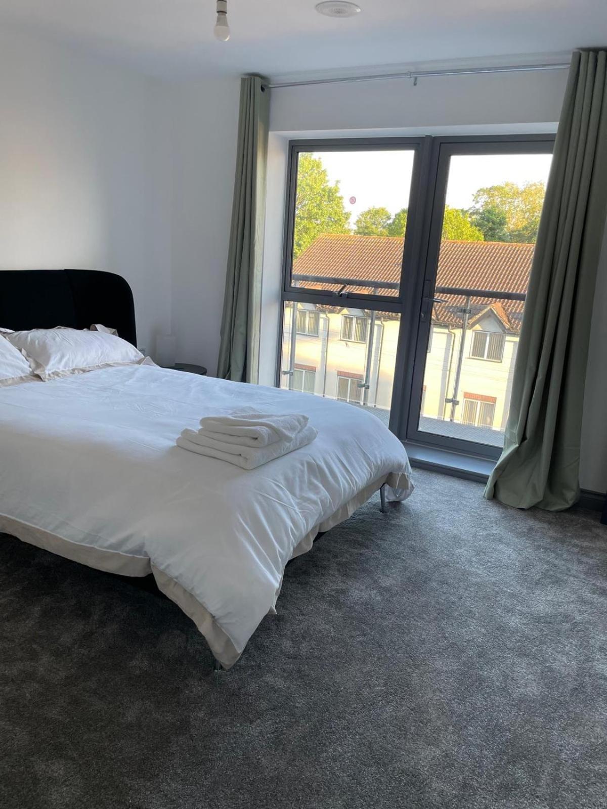 Long Letting - Luxurious 3 Bedroom Penthouse In City Centre - Parking Included! Chelmsford Zewnętrze zdjęcie