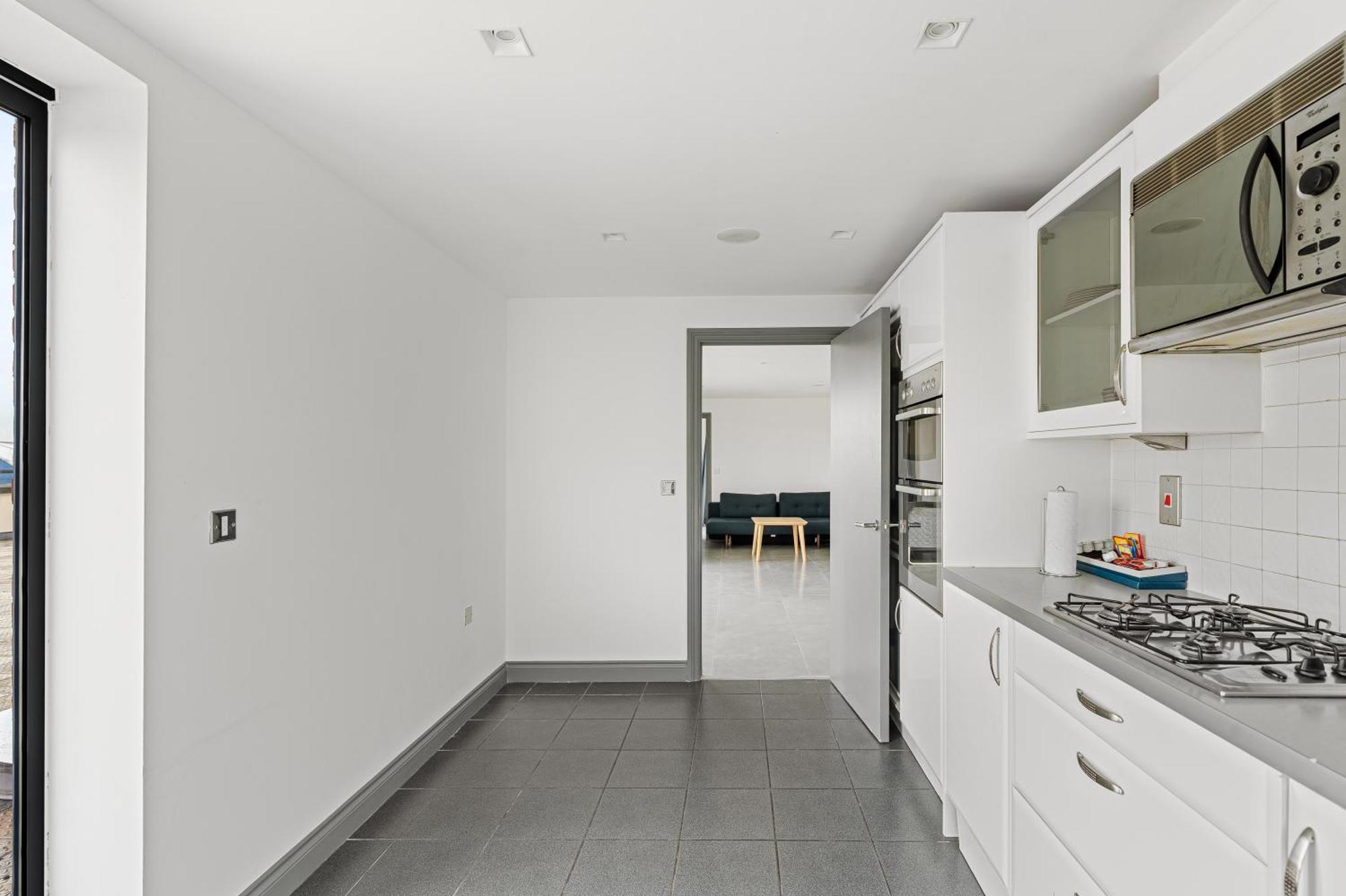 Long Letting - Luxurious 3 Bedroom Penthouse In City Centre - Parking Included! Chelmsford Zewnętrze zdjęcie